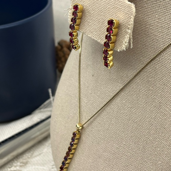 Vintage Technibond Classic 18K Gold Bonded 925 Necklace & Earring Set - Picture 6 of 17